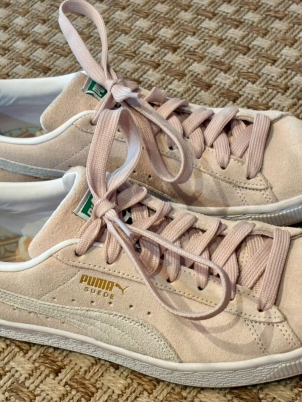 Women's Puma Suede Classic XXI (Peachskin/Puma White) size 8 - Picture 3 of 8